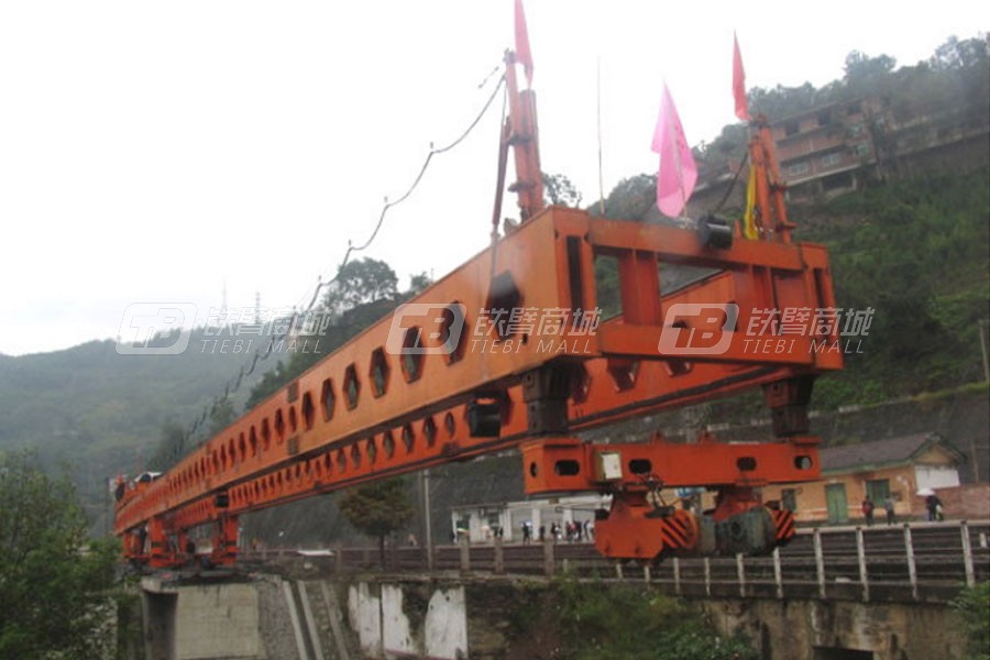 华中建机HZQ32/165T公铁两用架桥机外观图
