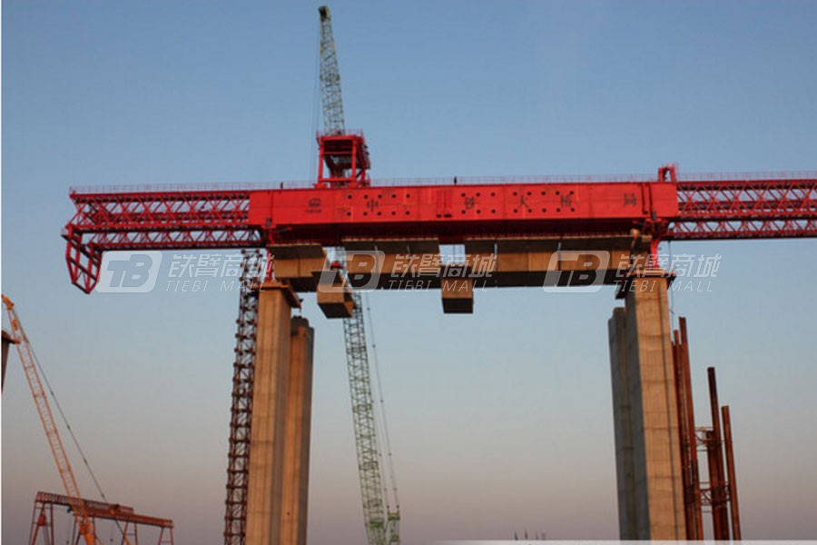华中建机HZP1600节段拼装架桥机外观图