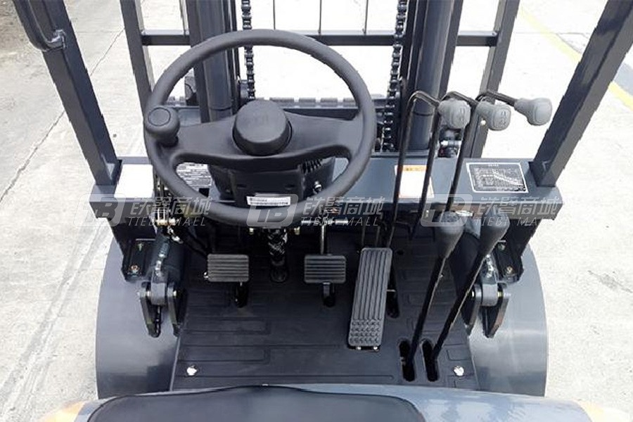 柳工CPCD35Z内燃重载3.5T平衡重式叉车图片