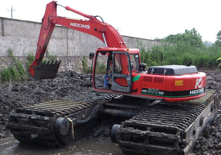 合矿HK300SD湿地液压挖掘机