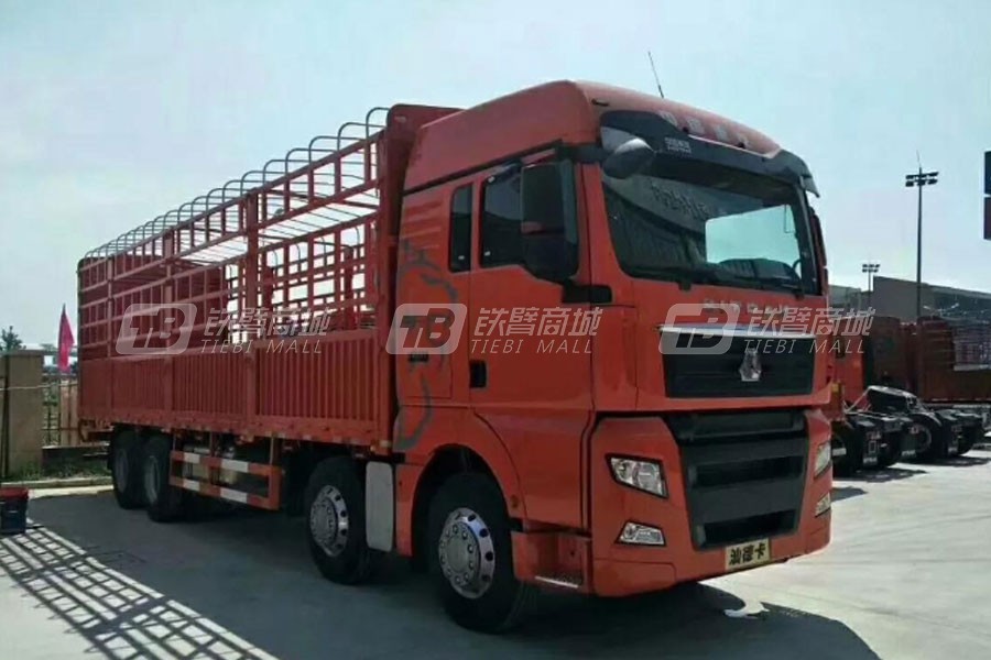 中国重汽汕德卡 G78×4 仓栅式运输车图片
