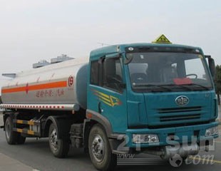 东风CSC5251GYYC解放油罐车